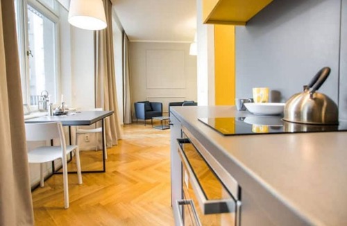 Andel Apartment | ⚡️ 𝓓𝓮𝓼𝓲𝓰𝓷 𝓐𝓷𝓭𝓮𝓵, WalkScore 99%, Balcony for smokers