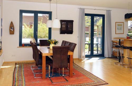 Kopperby House | Det gule Hus