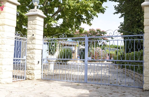 Saint-Paulet-de-Caisson Villa | Detached villa with forest views, 6km from St Martin d'Ardeche.