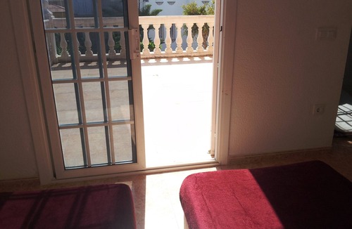 Vinaros Villa | Detached villa, private pool and internet within 10 minutes walk to the beach