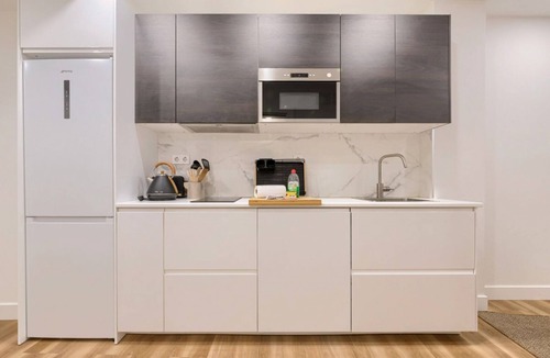 Deustuko San Pedro-Erribera Apartment | Deustown apartments for 6