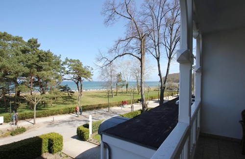 Binz Apartment | Directly on the beach promenade, balcony with sea view - Aparthotel Ostsee FeWo 10