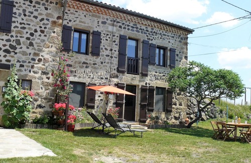 Saint-Etienne-du-Vigan Cottage | Do you dream of relaxing in the countryside in a family-run gîte?