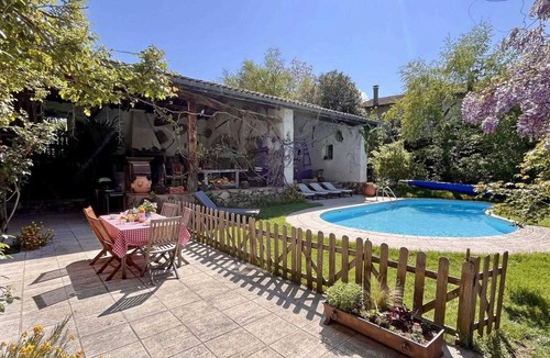 Essertines-en-Donzy Cottage | Domaine de Campagne: Authentic Charm with Pool and Spa