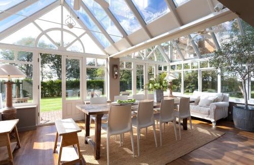 Ashford House | Dormestone House by Bloom Stays