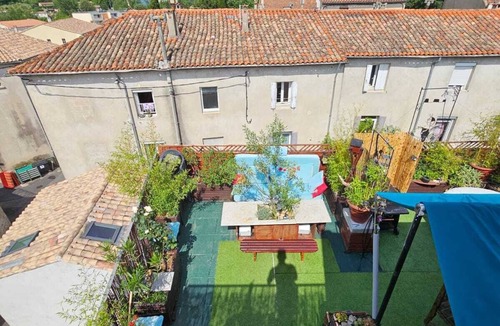 Ganges Apartment | Downtown apartment with view and Jacuzzi! Ideal for couples or small families