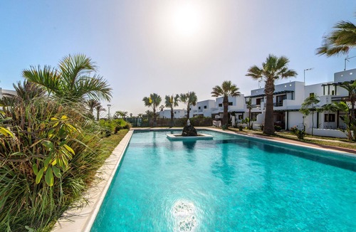 Charco del Palo Cottage | Duplex B16 in a quiet complex with pool 150 m from the sea