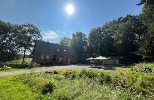 Dassel Bed & Breakfast | e Wassermühle Rittergut Friedrichshausen