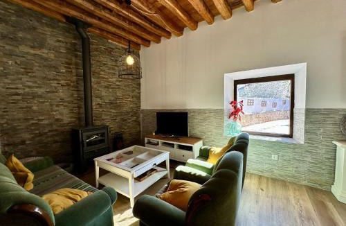 Castronuevo de Esgueva House | El Páramo