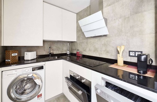 Old Town Apartment | El Patio de la Catedral