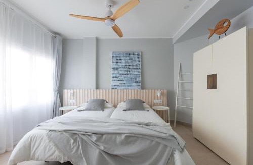 Puerto del Rosario Apartment | Elegant 2 Bedrooms Flat 5 minutes from the sea & free parking