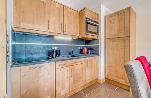 Champagny-en-Vanoise Apartment | Elegant 6-person apt with WIFI at the foot of the slopes