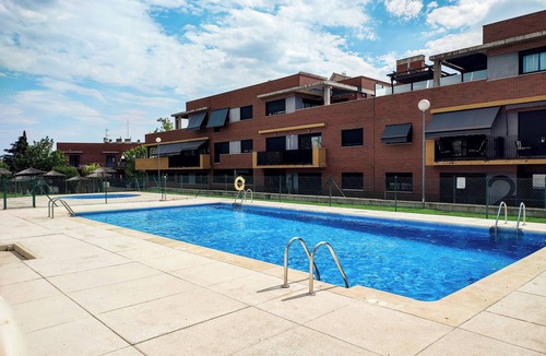 Cobena Apartment | Elegant apartment in Cobeña, Madrid