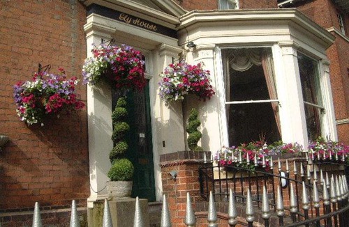 Wolverhampton Hotel | Ely House Hotel