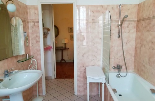 Saint-Chamas Bed & Breakfast | Embarben Maison d'hotes