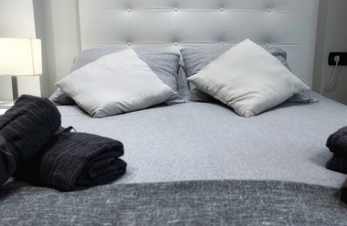 Deustuko San Pedro-Erribera Apartment | 75 m² Apartment ∙ 3 bedrooms ∙ 4 guests