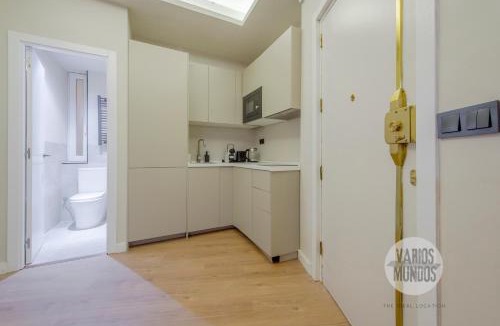 Embajadores Apartment | Escapada Chic para 12, conoce Toledo 77