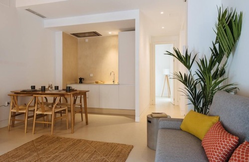 San Julian Apartment | Eva Recommends Castellar 2.1 con piscina