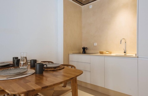 San Julian Apartment | Eva Recommends Castellar 2.1 con piscina