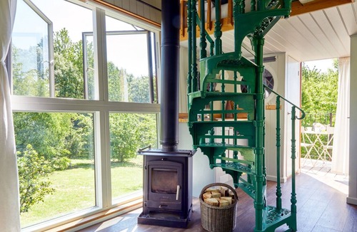 Rye Cabin | Extraordinary Huts