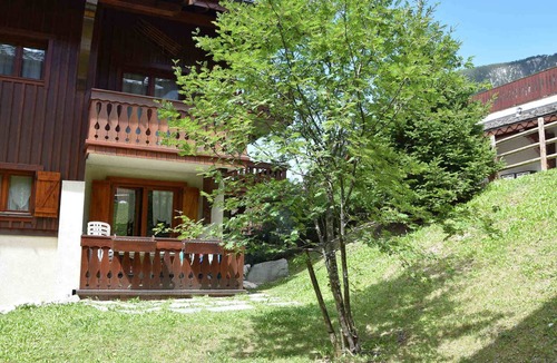 Pralognan-la-Vanoise Apartment | Family-Friendly Apartment with Garden, Near Slopes