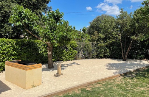 Collias Villa | Family villa for 10 people/large private pool/large garden
