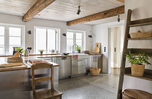 Pommerby House | Fantastic four-sided farm near the Baltic Sea for workshops, seminars and retreats