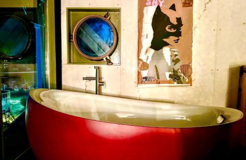 Amsterdam North Hotel | Faralda Crane Hotel