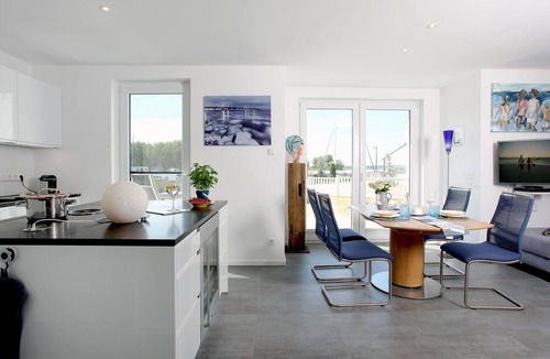 Peenemuende House | Ferienhaus am Yachthafen in Peenemünde