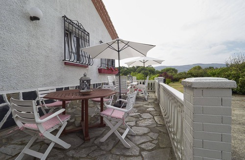 Cerecedo House | Finca Engracia Tranquilidad, Comodidad y Descanso