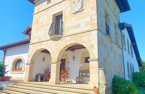 Escobedo de Camargo Villa | Finca La Torre con piscina