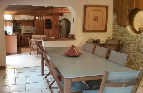 Montagne House | Find yourself in the countryside with family or friends
