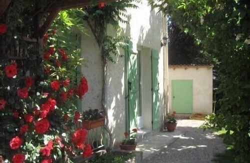 Verquieres Apartment | For your vacations, let's go visit the Provence !