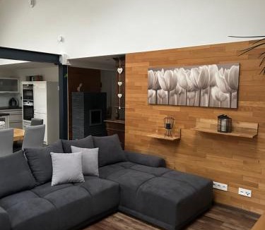 Renchen Apartment | Forest Apartment