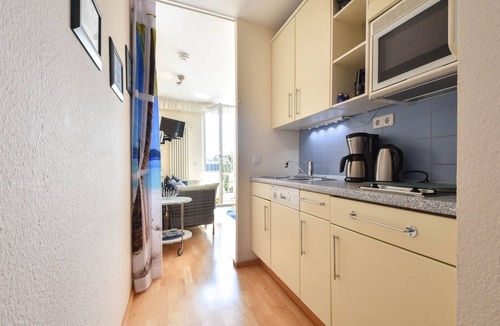 Seebad Bansin Apartment | Forum Marinar 34 - perfect beach location with side view of the Baltic Sea