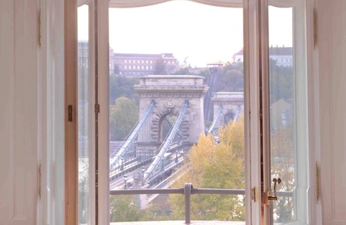 Belvaros - Lipotvaros Hotel | Four Seasons Gresham Palace