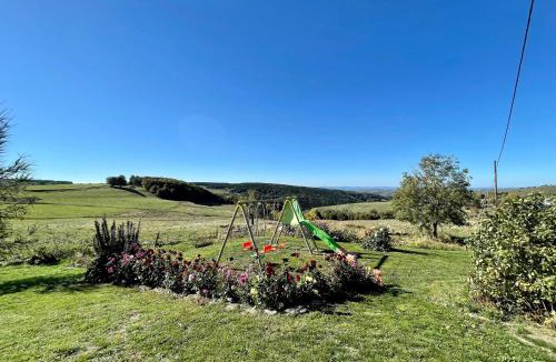 Freycenet-la-Cuche House | Gîte de charme avec terrasse, proche sports d'hiver, animaux admis - FR-1-582-26
