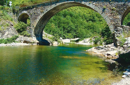 Laboule Apartment | Gîte Valousset pour 2-4 personnes dans les montagnes de l'Ardèche