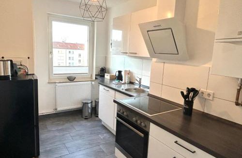 Vahrenwald Apartment | GÖH-moderne Wohnung in zentraler Lage, Balkon, self-check-in, WLAN, Netflix, DisneyPlus