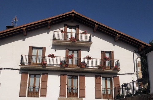 Ezkurra Apartment | Gartzinea, beautiful and spacious rural house in Ezkurra, north of Navarra