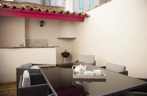 Mirepoix Cottage | Gîte for 8 people in Mirepoix in the heart of the medieval city