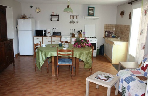 Saintes House | GITE LACCALMIE 17 - MATHE BRILLOUET CLAUDINE ET PATRICE