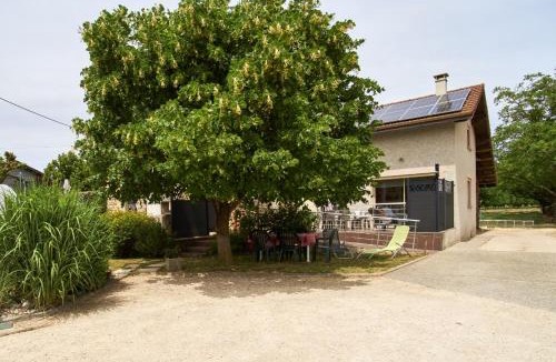 Saint-Hilaire-du-Rosier Apartment | Gite Les Galets Chantants Saint hilaire du rosier