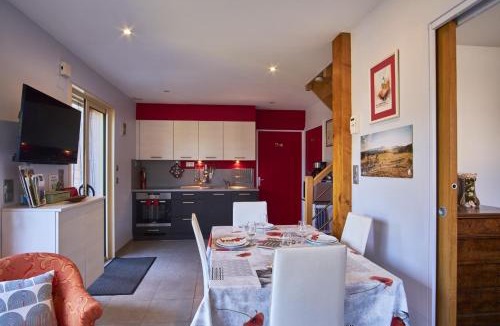 Saint-Hilaire-du-Rosier Apartment | Gite Les Galets Chantants Saint hilaire du rosier