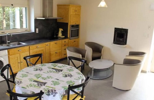 Montclar House | Gite with great views, pool and jacuzzi!