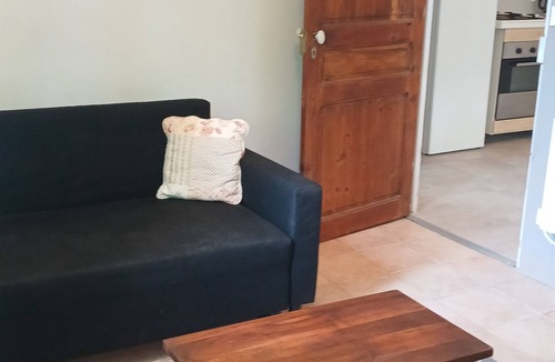 Arles Cottage | Gîte with shared pool in CAMARGUE