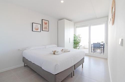 Canet de Berenguer Apartment | Global Properties, Apartamento con vistas al mar en Canet