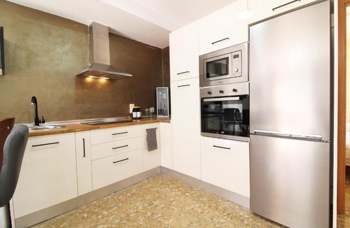 Sagunto Apartment | Global Properties, Ático cerca del Mar con terraza y WIFI