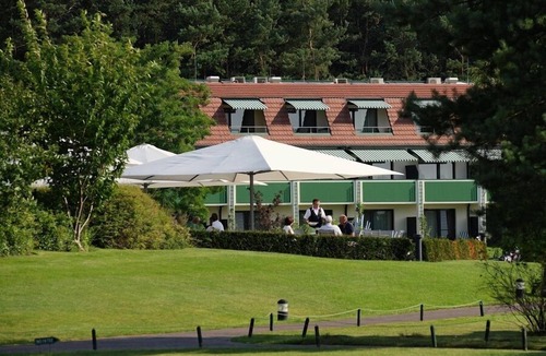 Semlin Apartment | Golfblick Doppelzimmer mit Du Oder Bad, WC, Frühstück und Abendessen