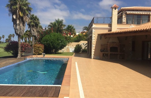 Costa Adeje Villa | GOLFSIDE HIDEAWAY, INFINITY POOL, BBQ, 5 BDRM
